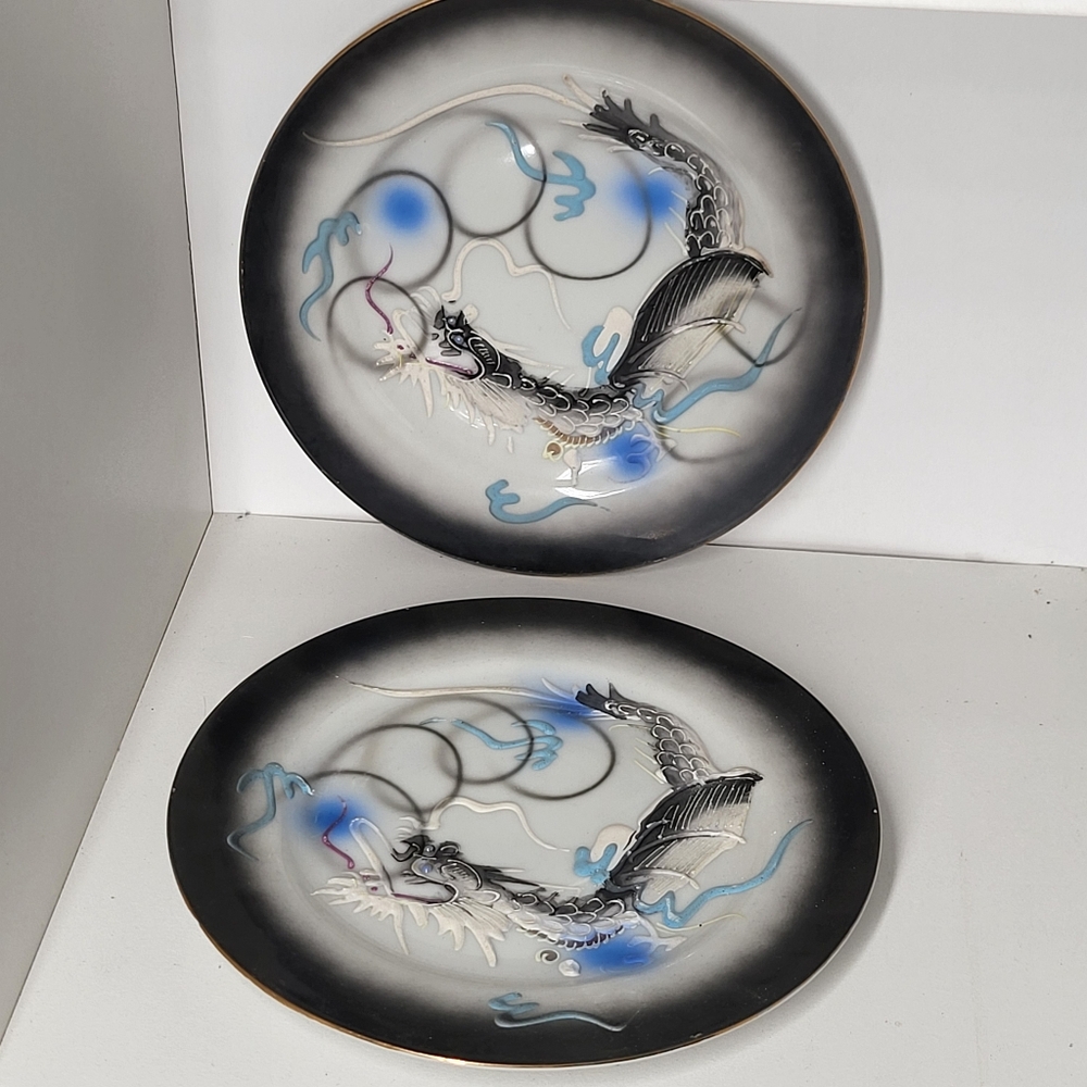 Vintage 3D Dragon Art Kutani Japanese Plates
